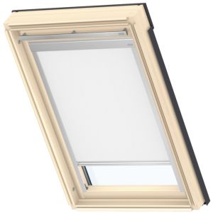 Velux DBL M04 4288 Replacement Manual Blackout Blind - White - 780x980mm
