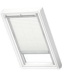 Velux FML CK06 1016 Electric Flying Pleated Blind - White - 550x1178mm