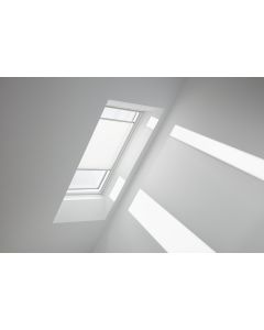 Velux FOL S06 1016SWL Manual Pleated & Awning Blind Pack White w/White Channels - 1140x1180mm